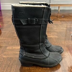 Women’s Sorel winter boots black size 7
